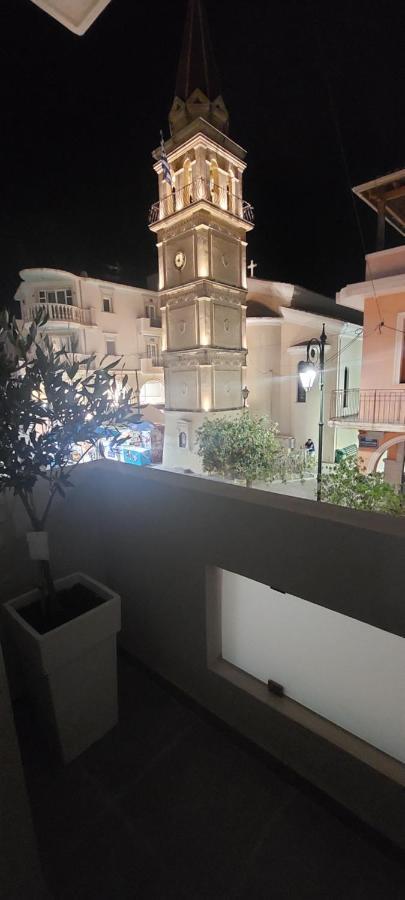 Cosy Retro Apartment Zakynthos Town Exterior photo